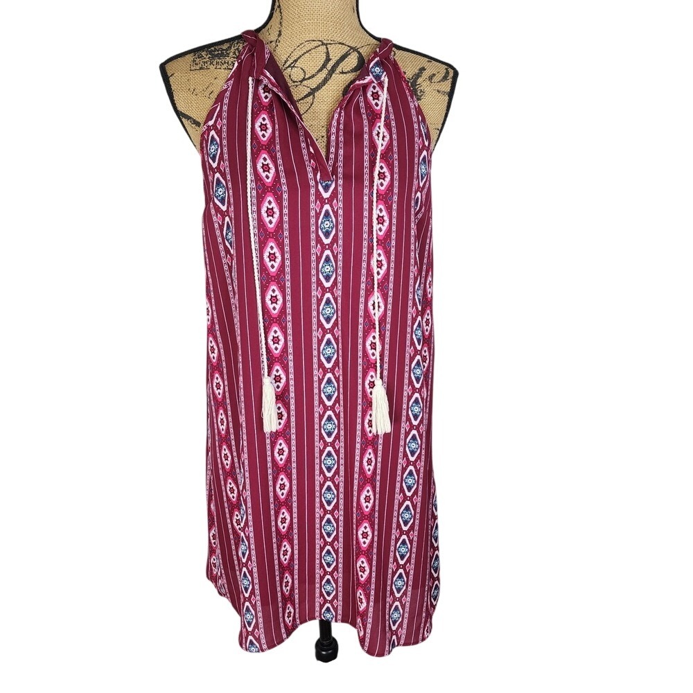 New! PINK ROSE Size Medium Split Collar Tribal Print Tasseled Summer Shift Dress